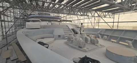 Yacht painting enclosure and scaffolding